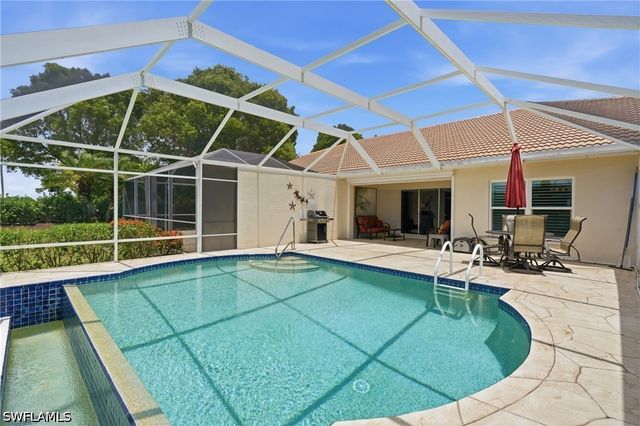 6513 Castlelawn PL, Naples, FL 34113
