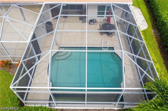 6513 Castlelawn PL, Naples, FL 34113