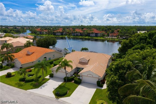 6513 Castlelawn PL, Naples, FL 34113