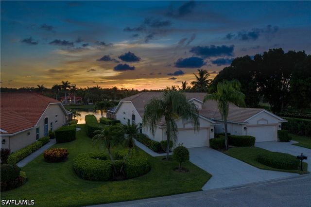 6513 Castlelawn PL, Naples, FL 34113