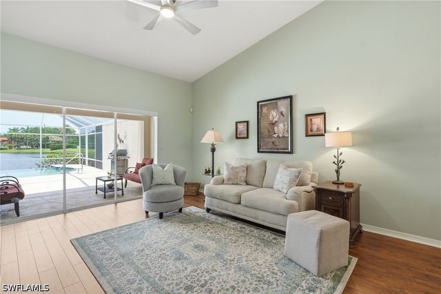 6513 Castlelawn PL, Naples, FL 34113
