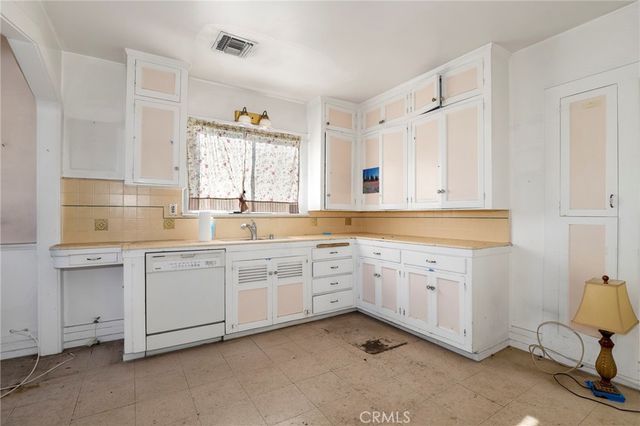 2621 Silver Ridge, Los Angeles, CA 90039