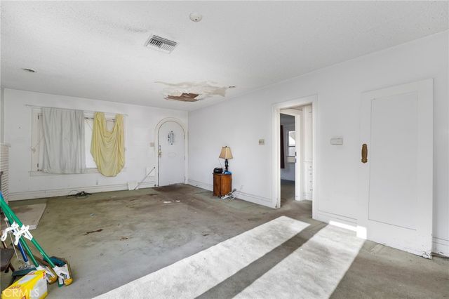 2621 Silver Ridge, Los Angeles, CA 90039