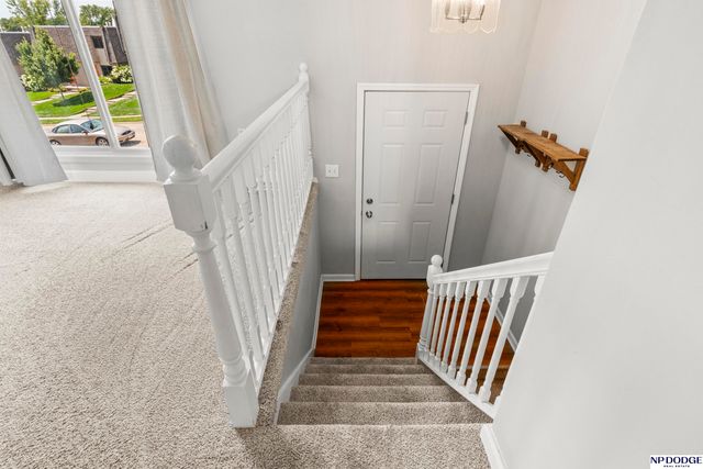 7215 S 81st Street, La Vista, NE 68128