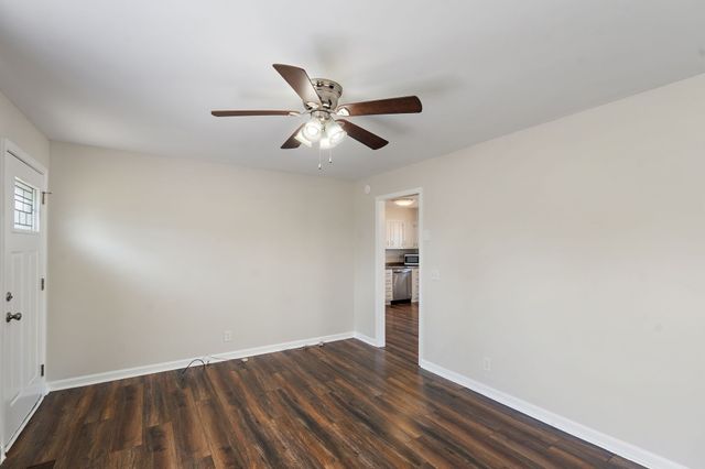 125 Scotch St, Hendersonville, TN 37075