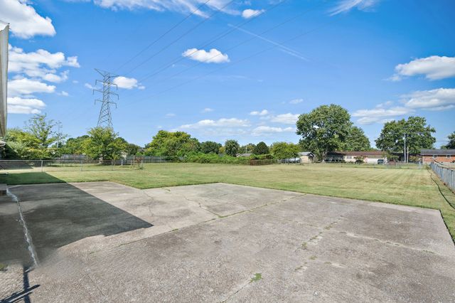 125 Scotch St, Hendersonville, TN 37075