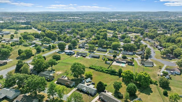 125 Scotch St, Hendersonville, TN 37075