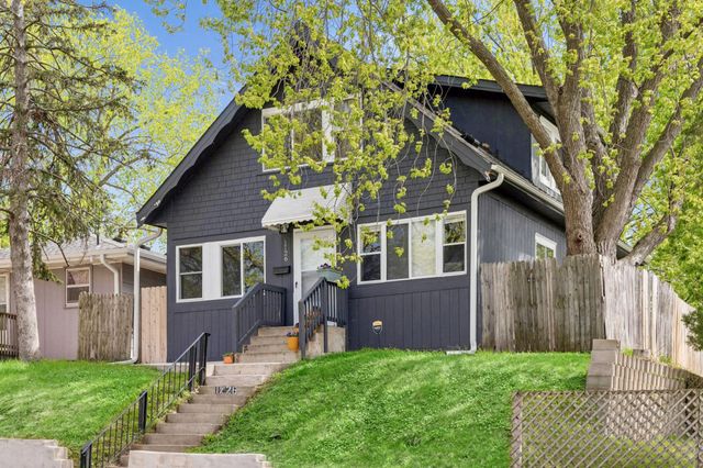 1726 4th Street E, Saint Paul, MN 55106