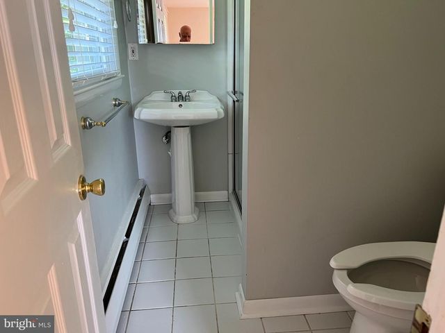 319 MEETINGHOUSE LN, Media, PA 19063