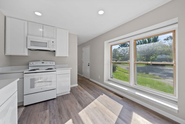 1576 Koebel Road, Columbus, OH 43207