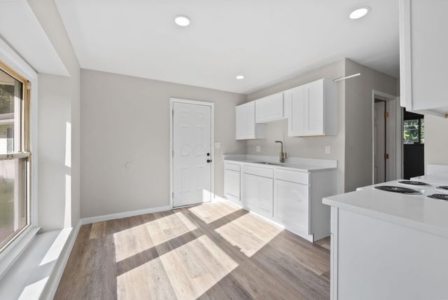 1576 Koebel Road, Columbus, OH 43207