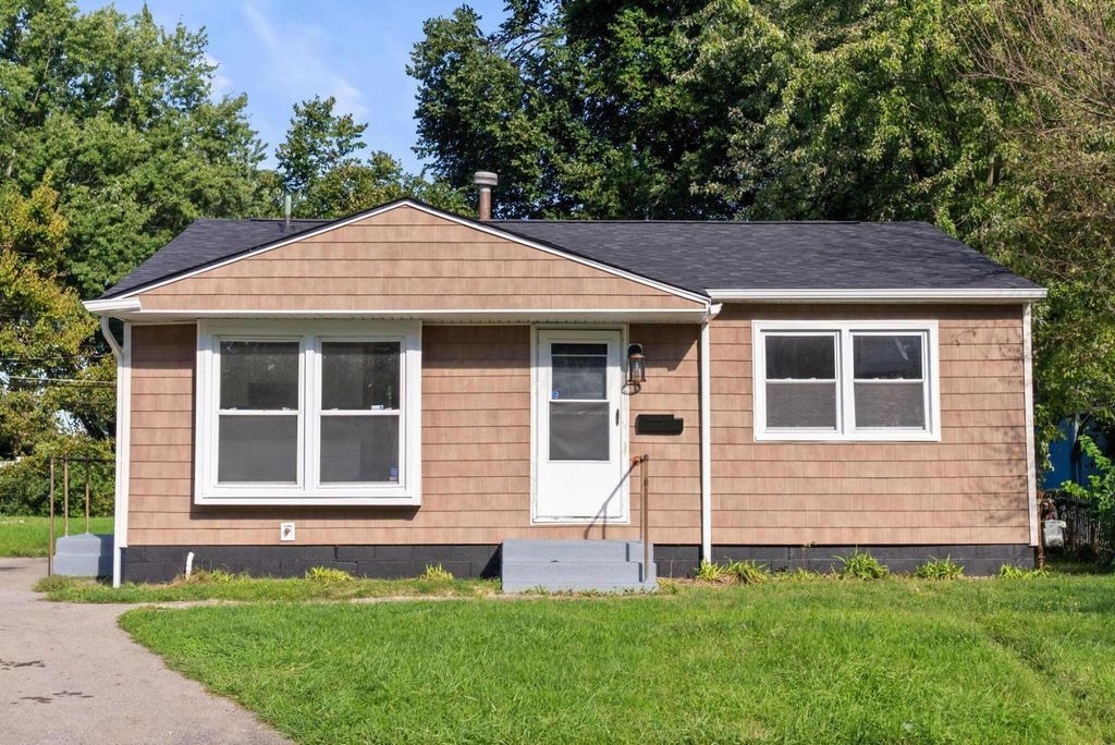 1576 Koebel Road, Columbus, OH 43207