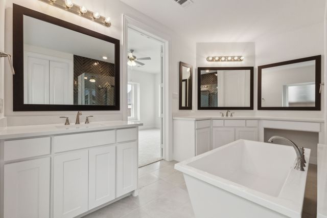 2830 Shane Drive, Midlothian, TX 76065