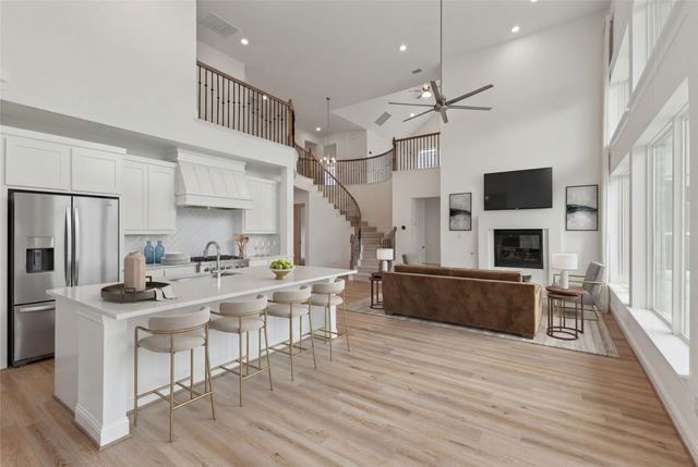 2830 Shane Drive, Midlothian, TX 76065