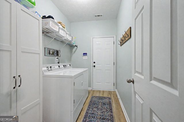 118 Willow Bend Cir, Senoia, GA 30276