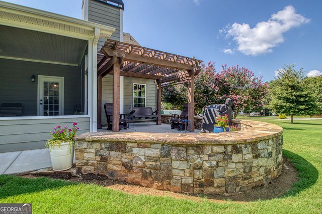 118 Willow Bend Cir, Senoia, GA 30276