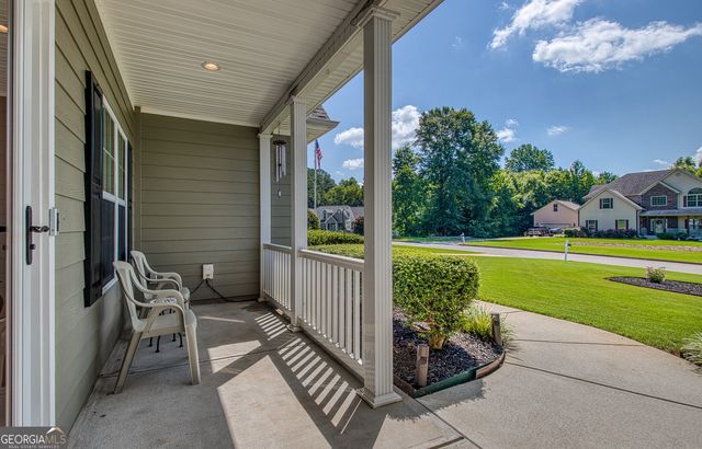 118 Willow Bend Cir, Senoia, GA 30276