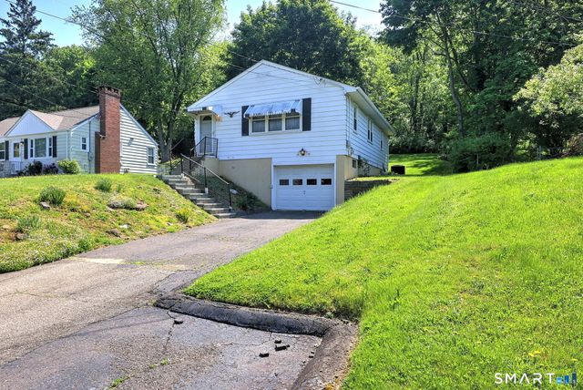 212 Swain Avenue, Meriden, CT 06450
