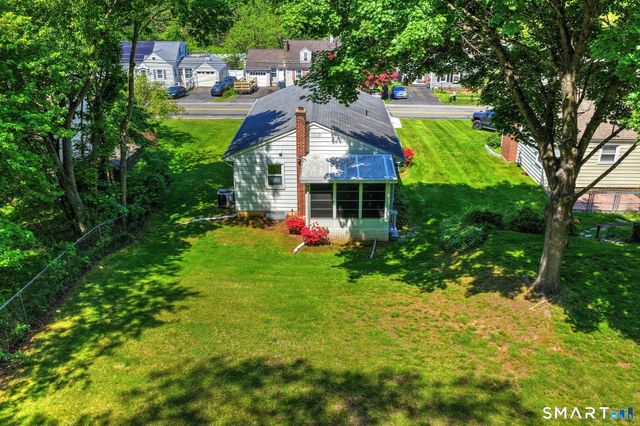212 Swain Avenue, Meriden, CT 06450