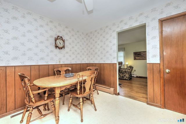 212 Swain Avenue, Meriden, CT 06450