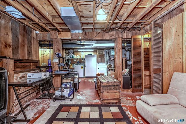 212 Swain Avenue, Meriden, CT 06450