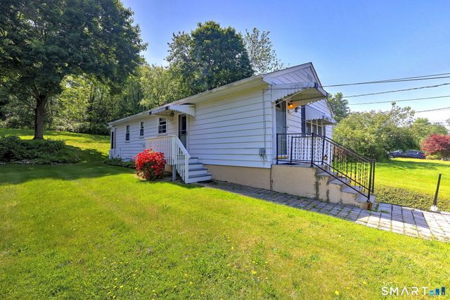 212 Swain Avenue, Meriden, CT 06450
