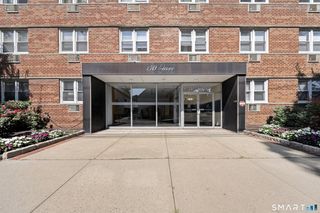 140 Grove Street 2H, Stamford, CT 06901