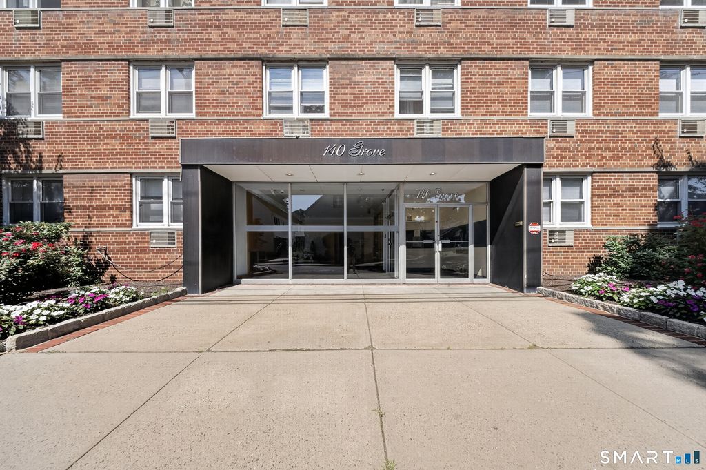 140 Grove Street 2H, Stamford, CT 06901