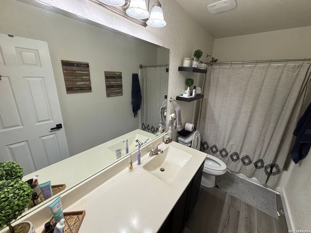 108 GATEWOOD CLF, Cibolo, TX 78108