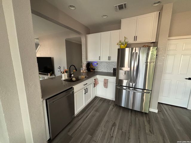 108 GATEWOOD CLF, Cibolo, TX 78108