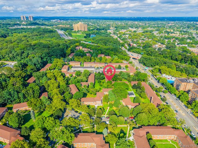 22637 Union Turnpike B, Bayside, NY 11364