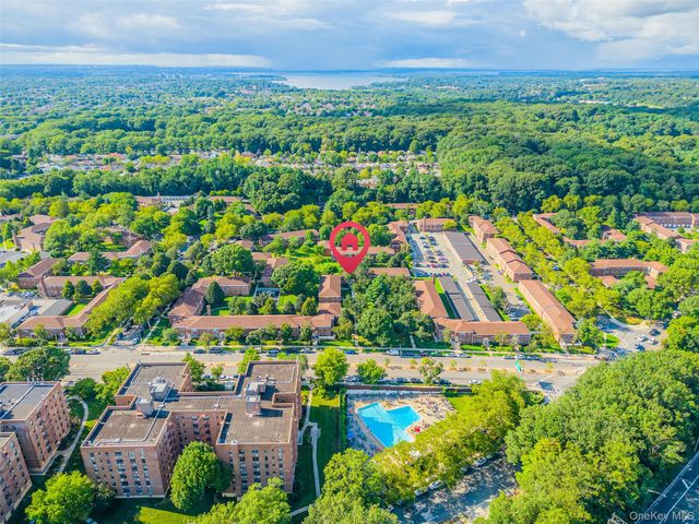 22637 Union Turnpike B, Bayside, NY 11364