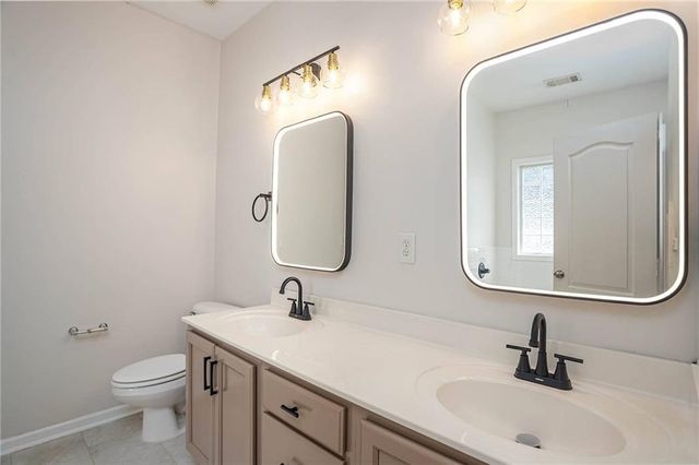 282 Monarch Village Way, Stockbridge, GA 30281