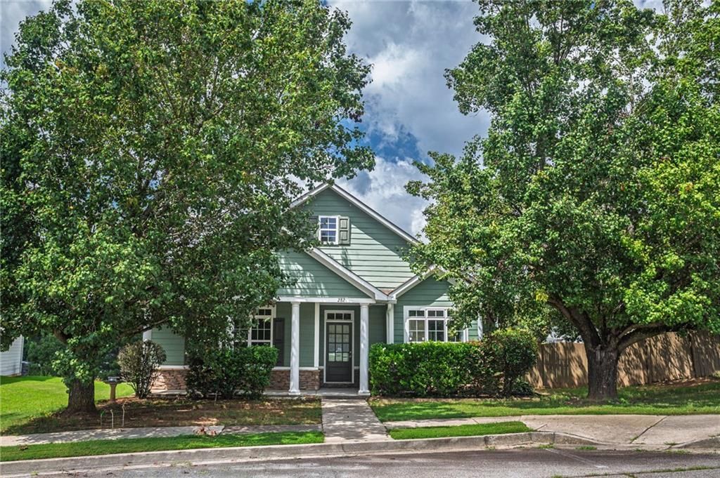 282 Monarch Village Way, Stockbridge, GA 30281