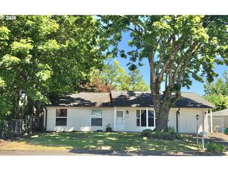 15550 Se MILLMAIN Dr, Portland, OR 97233
