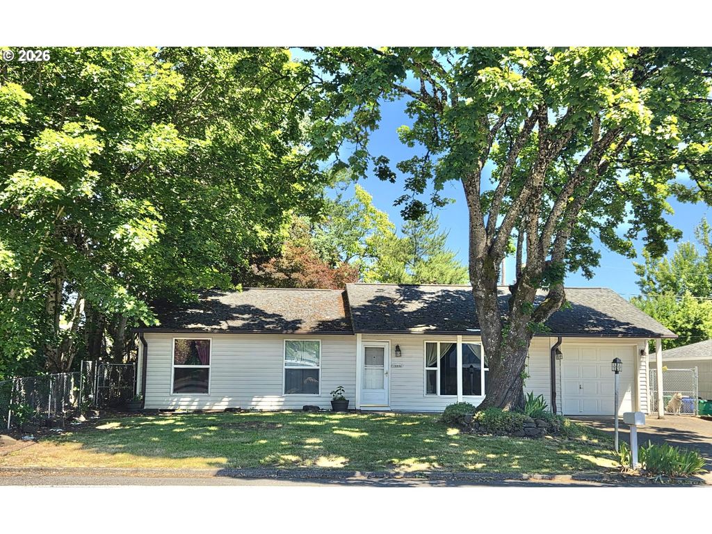 15550 Se MILLMAIN Dr, Portland, OR 97233