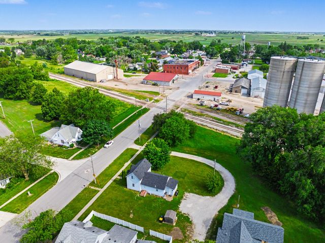 511 Marshall Street, Dexter, IA 50070