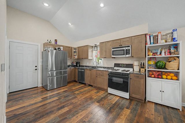511 Marshall Street, Dexter, IA 50070