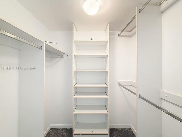 20301 W Country Club Dr 2428, Aventura, FL 33180