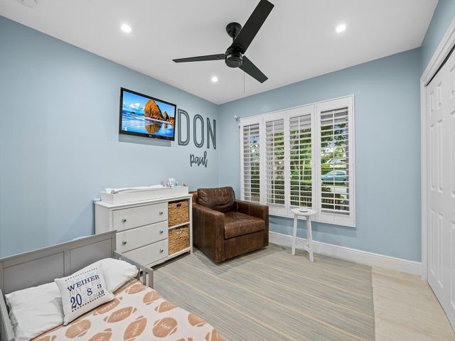 2811 NE 55th Place, Fort Lauderdale, FL 33308