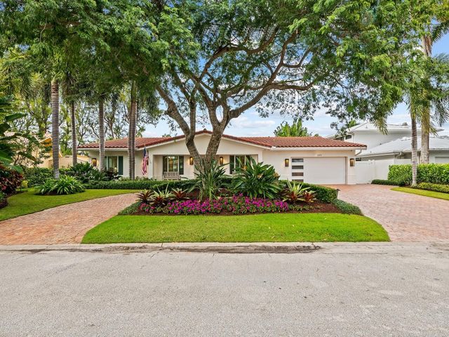 2811 NE 55th Place, Fort Lauderdale, FL 33308