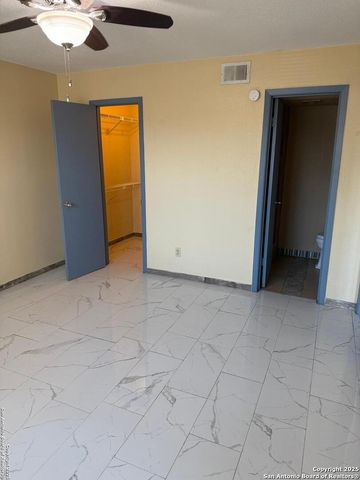 5944 Danny Kaye Dr Apt 1, San Antonio, TX 78240