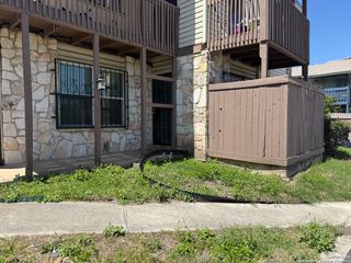5944 Danny Kaye Dr Apt 1, San Antonio, TX 78240