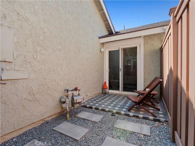 16623 Shinedale Drive, Canyon Country, CA 91387