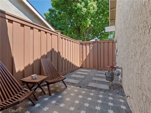 16623 Shinedale Drive, Canyon Country, CA 91387