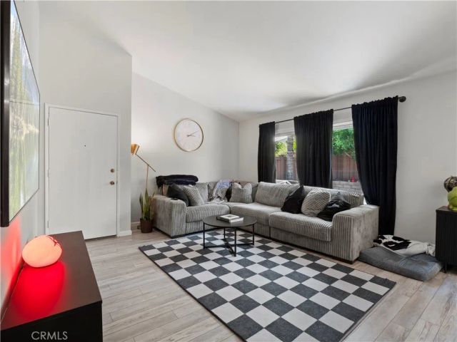 16623 Shinedale Drive, Canyon Country, CA 91387