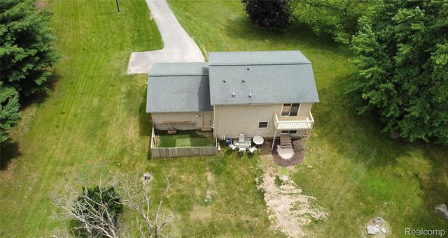 2580 Harvest Hill, Brighton Township, MI 48114