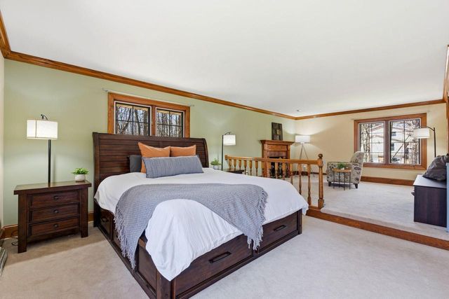 4550 Thorncrest DRIVE, Franklin, WI 53132