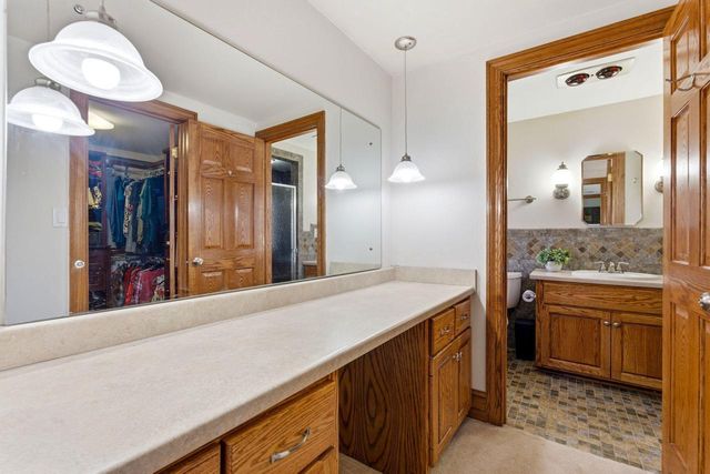 4550 Thorncrest DRIVE, Franklin, WI 53132