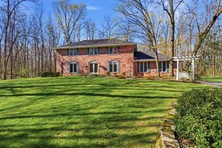 4550 Thorncrest DRIVE, Franklin, WI 53132